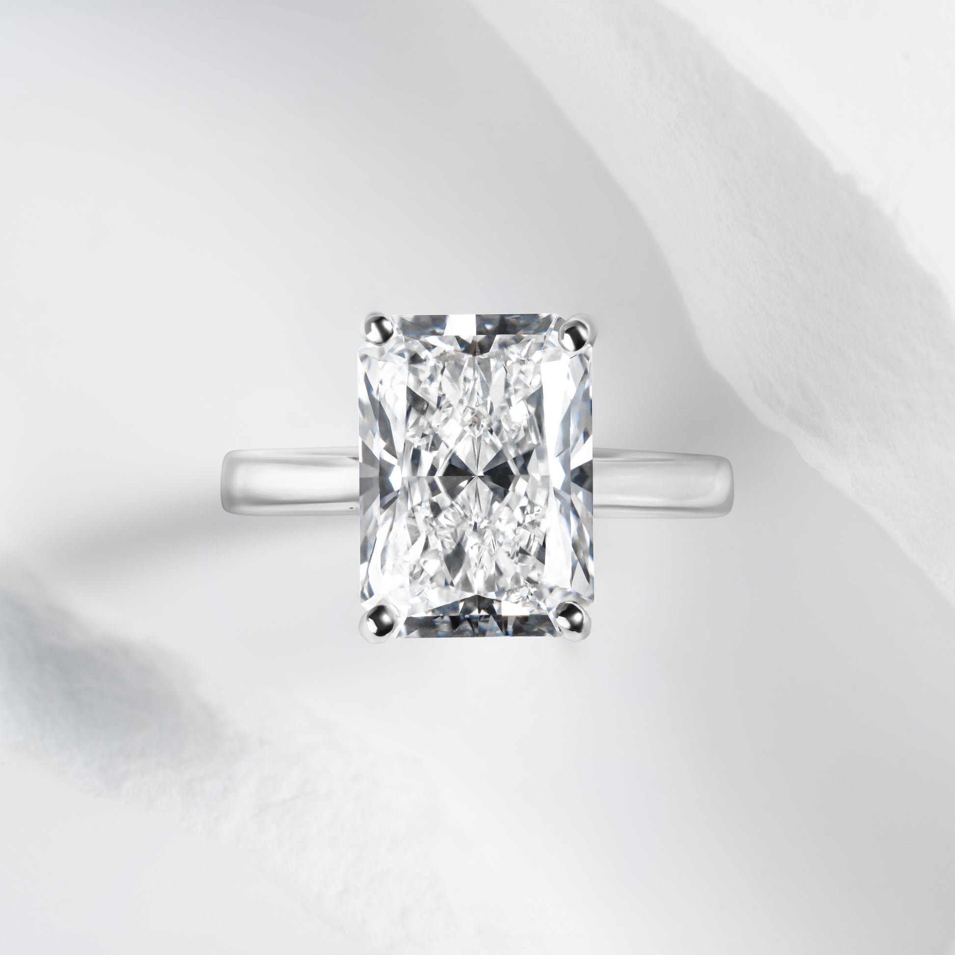  radiant diamond ring front 